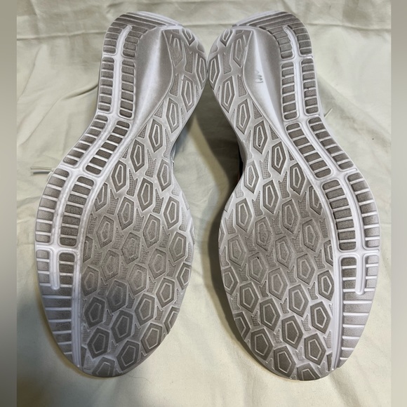 Nike Todos BQ3198-101 Men’s Size 14 - Picture 4 of 4